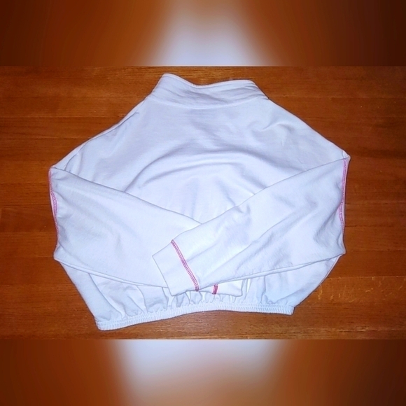 𝅺POLAROID White Cropped top Sweatshirt - Picture 6 of 7